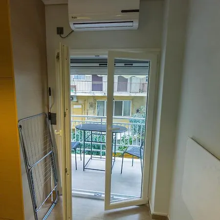 Kanarian 1a Loutráki