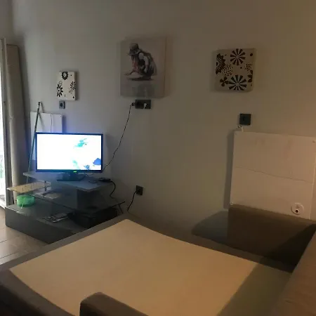 Διαμέρισμα Kanarian 1a